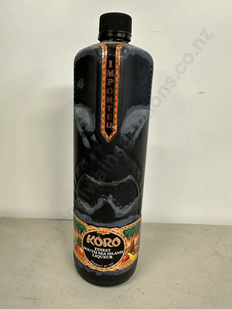 Koro Finest Sea Island Liqueur Collectors Bottle  Image 1++